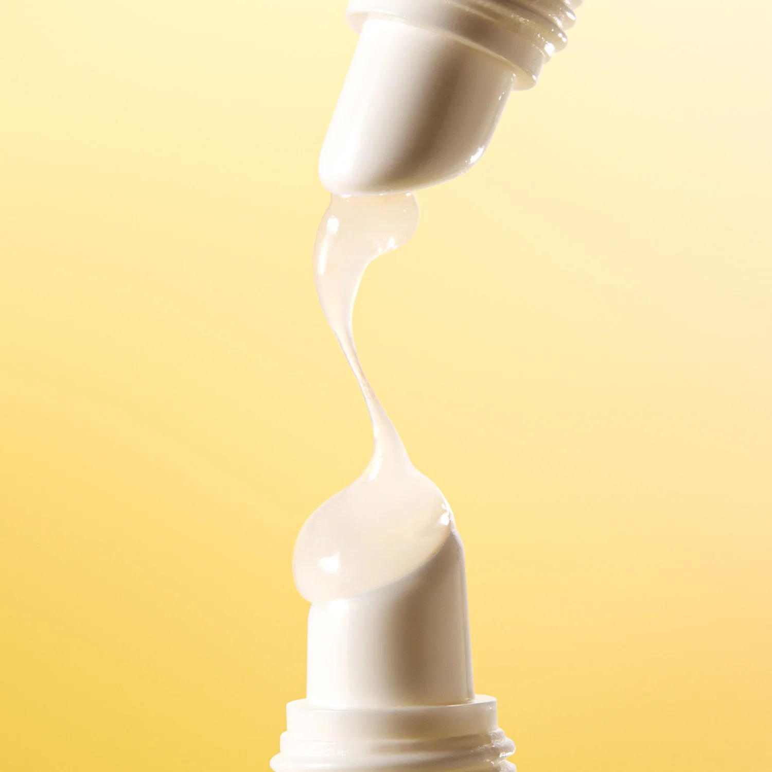 SOLID IN Lip Essence - Image 7
